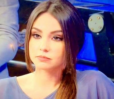Sharon lascia Uomini e Donne Sharon Bergonzi foto