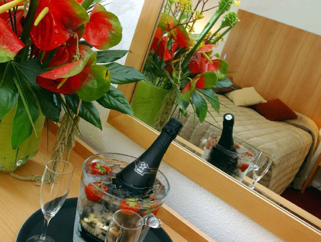 DORMITORIO EN SAN VALENTIN COMO DECORAR LA HABITACION EN EL DIA DE LOS ENAMORADOS - How to Decorate a Bedroom for Valentine's Day DORMITORIO EN SAN VALENTIN COMO DECORAR LA HABITACION EN EL DIA DE LOS ENAMORADOS - How to Decorate a Bedroom for Valentine's Day
