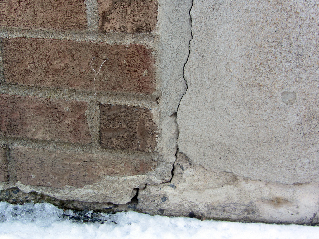 Keep an eye on those foundation cracks Ottawa Home Inspection