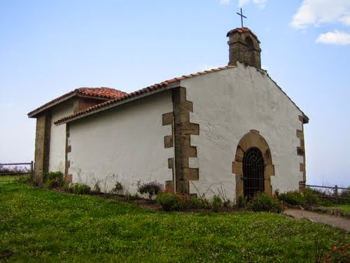 ERMITA DE SAN ANTONIO , CANDAS