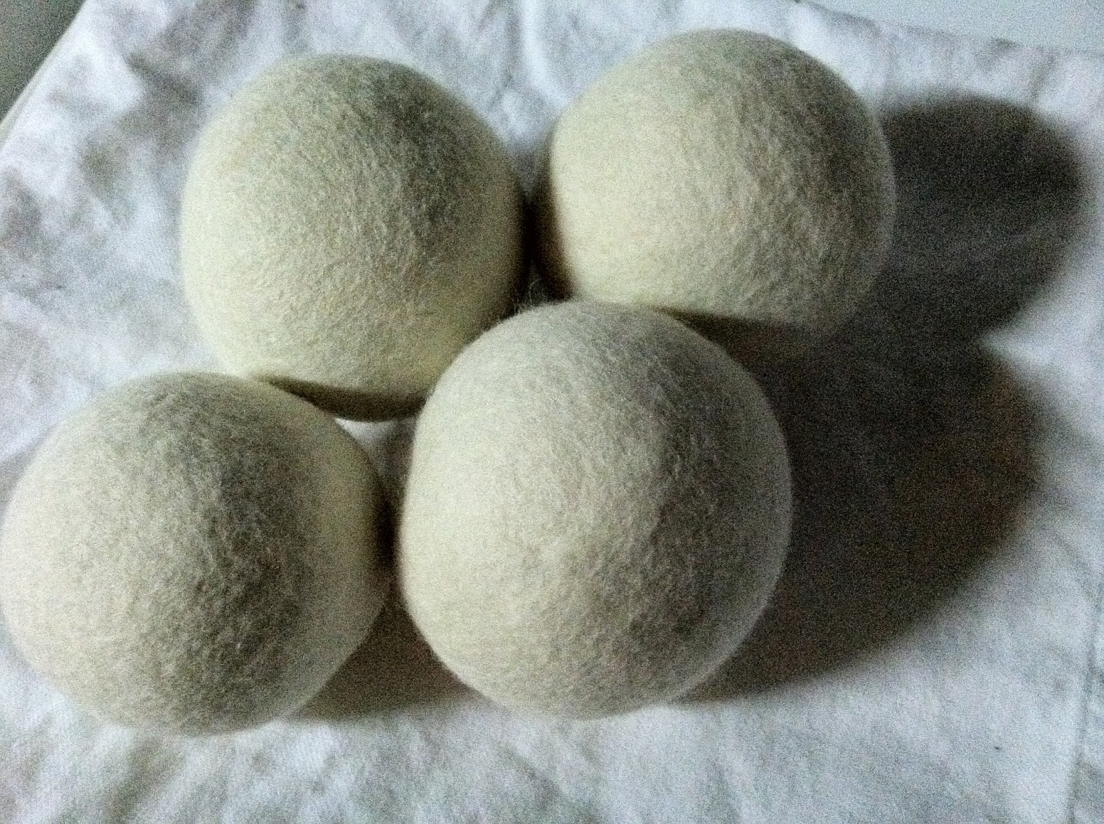 HOME FOOD GARDEN Eco Nuts Wool Dryer Balls