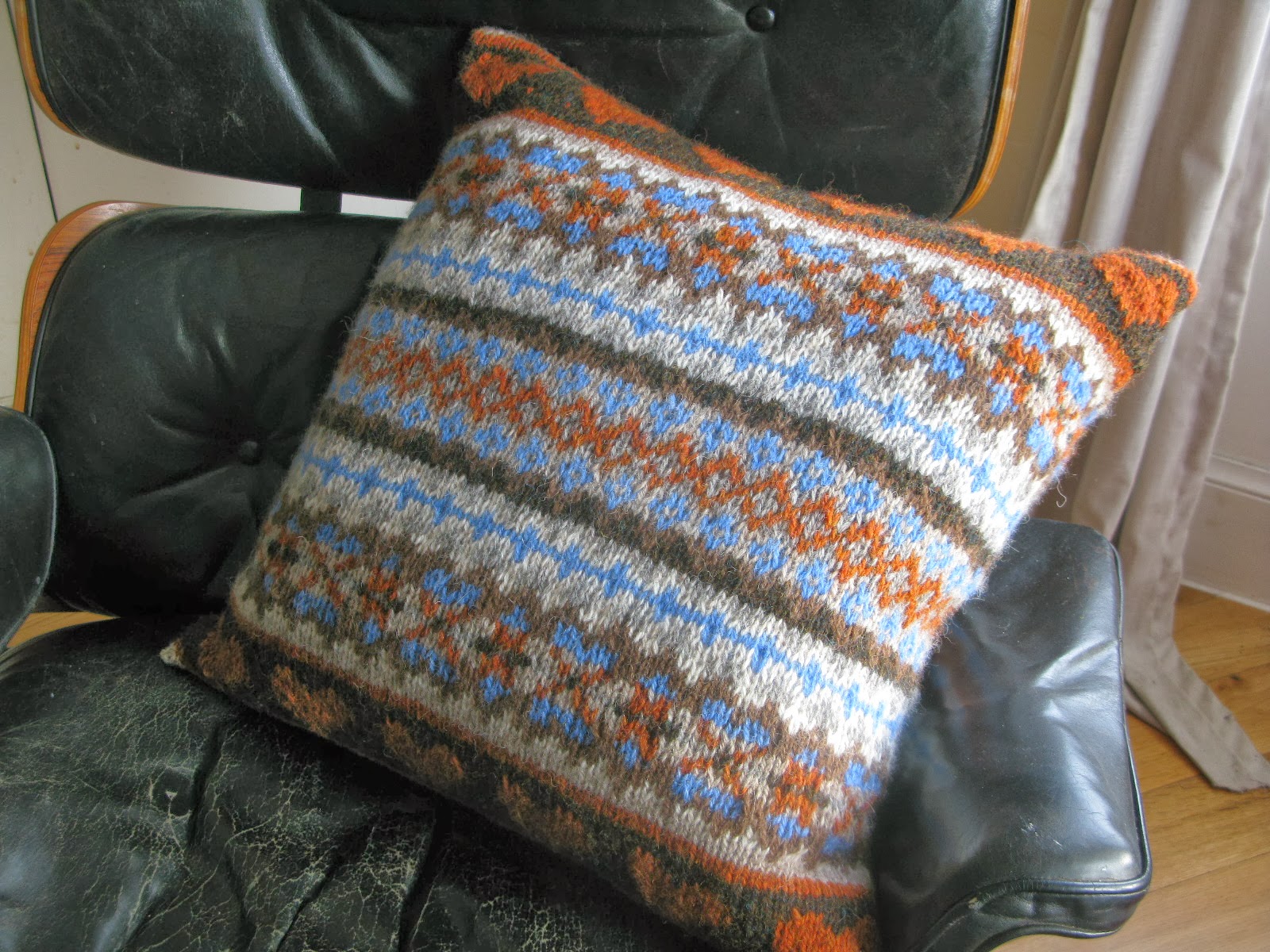 littletheorem: Chunky Fairisle Cushion