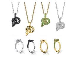 Jewelry a popular fashion of all ages