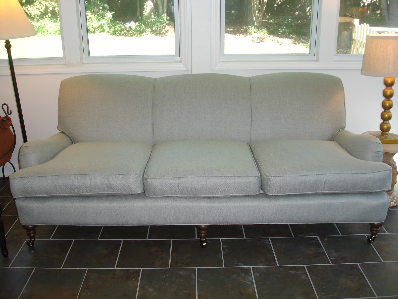 wedded whittaker the sofa returns