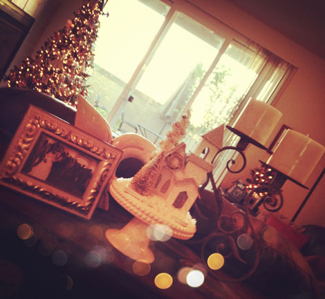 sei lifestyle: House Christmas Tree Ornament