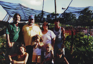 Lazaro, Aramis, Lory y Radames Glez, Cuba, Junio 22, 2003