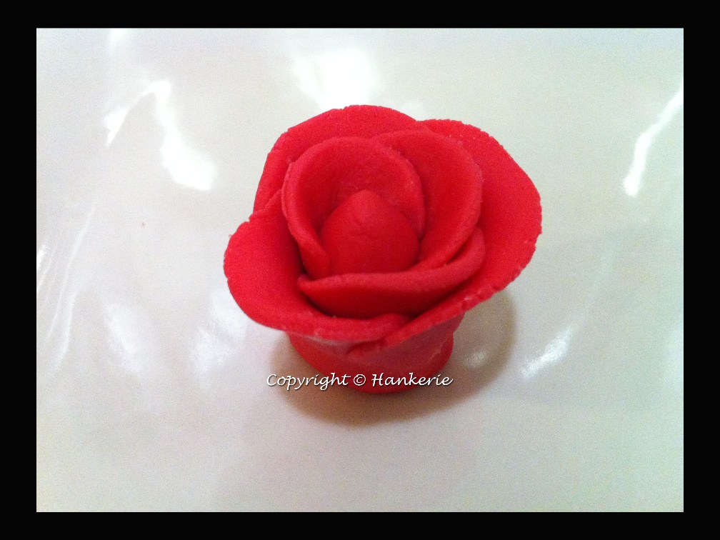 {Valentine Special} Edible Sugar Roses Hankerie