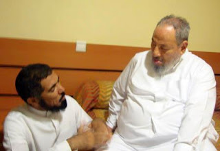 صورة للقرضاوي وسلمان العودة صورة للقرضاوي وسلمان العودة
