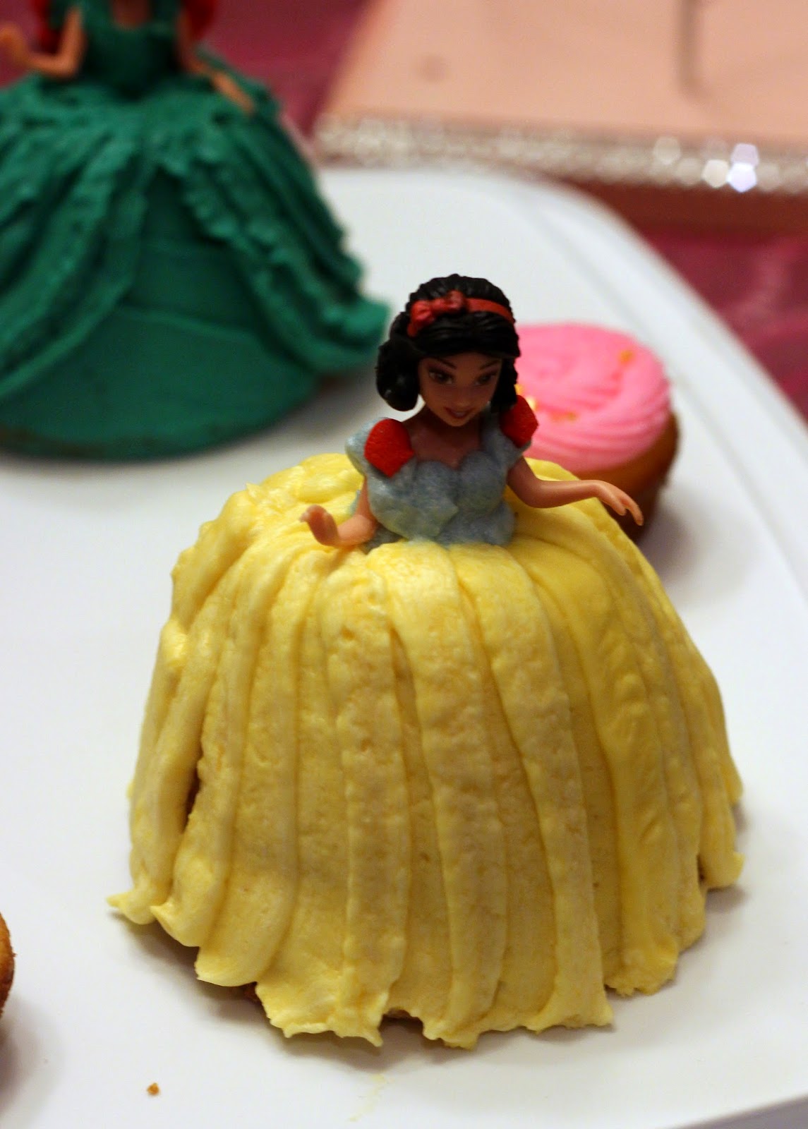 Vanilla Beans and Daydreams Treats Fit for a Princess