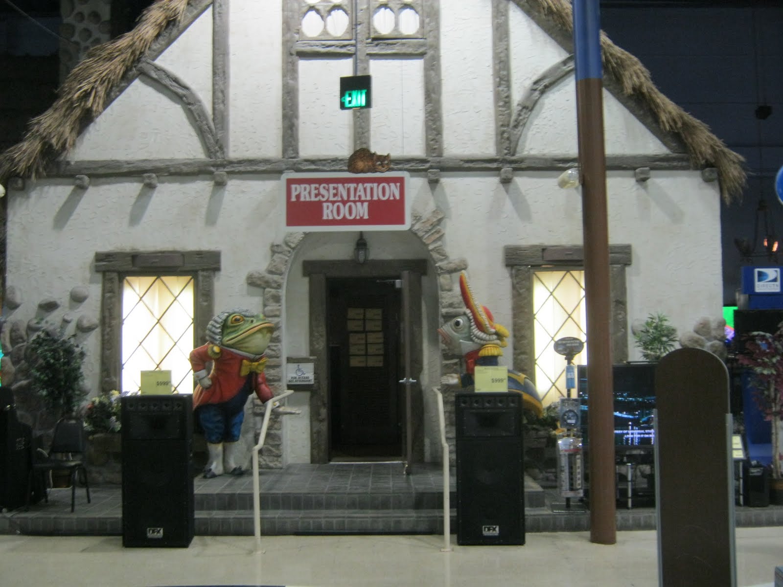 Fun Ideas Alice in Wonderland Fry's