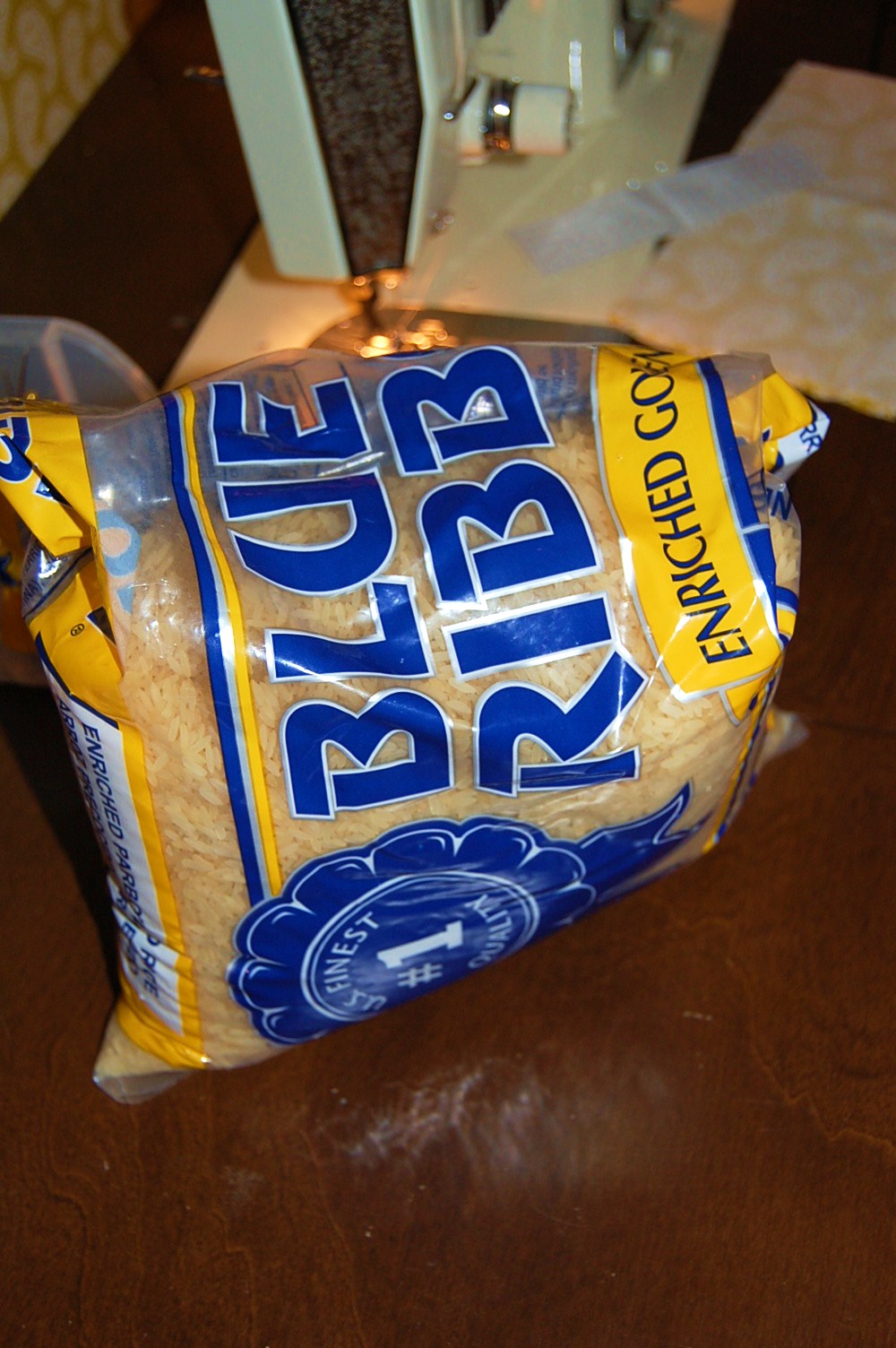 Mommy Monologue DIY Wednesdayrice filled eye pillow aka hot/cold pack