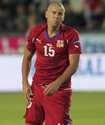 باروش متمسك بأمل تأهل التشيك لنهائيات يورو 2012 رغم ضعف الفرصة	 2