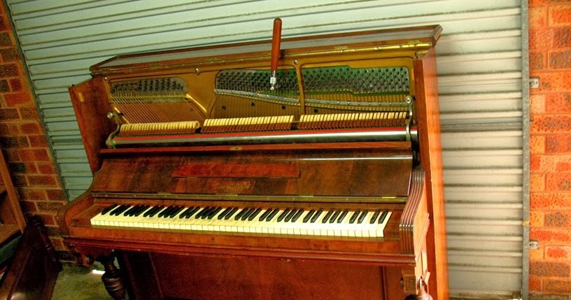 The amazing adventures of Cazzbo: Pianistic peregrinations...