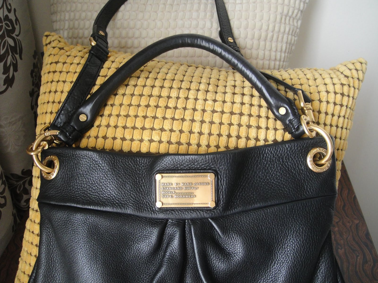 preloved coach hobo