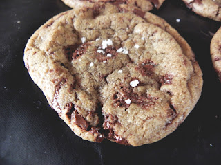 small dark chocolate chip cookie with sea salt