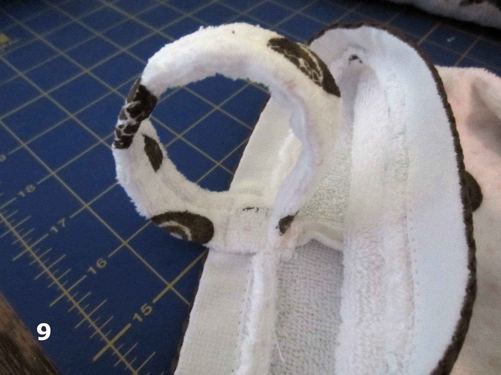 My Patchwork Quilt PLASTIC BAG HOLDER