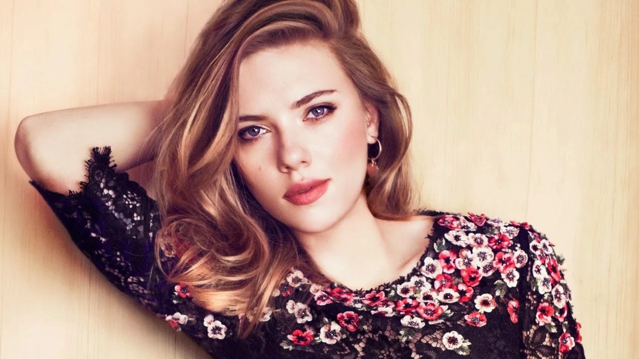 Scarlett Johansson 2013 Wallpapers