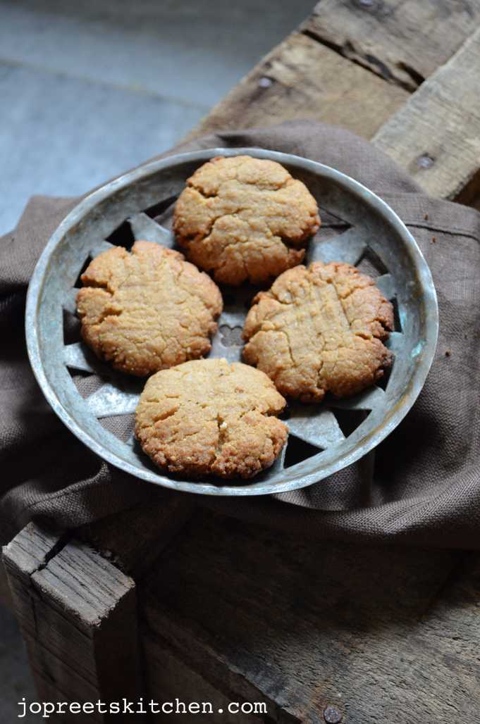 Peanut Butter Cookies (Home Baker's Challenge) Jopreetskitchen