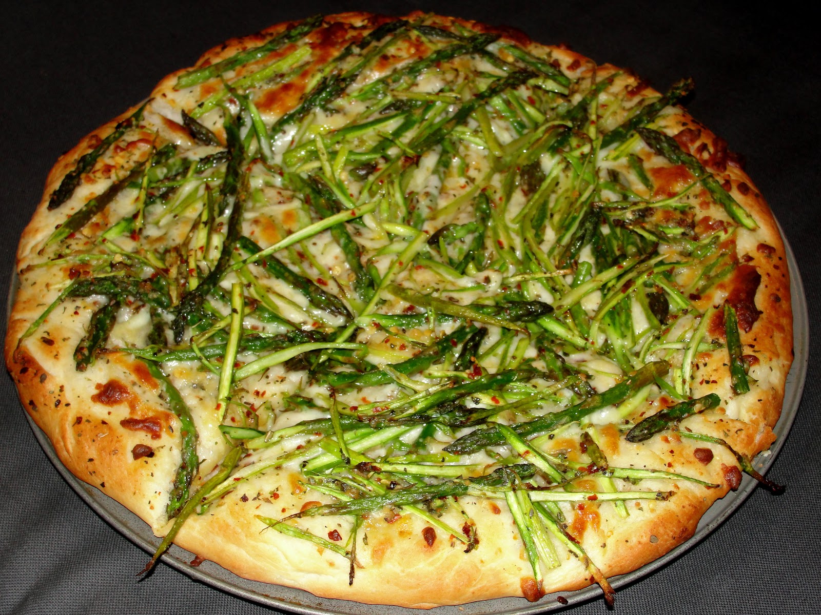 Sugar'N Spice Herbed Asparagus Cheese Bread