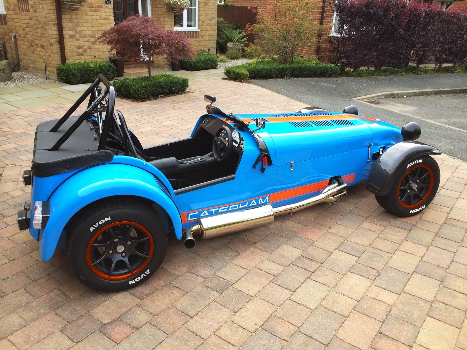 My Caterham R500 with photoshopped wheel and tyre mock-up