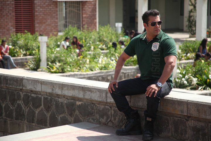 Salman Khan Sites Salman Khan Photos Salman Khan Wallpapers: 08/17/11.