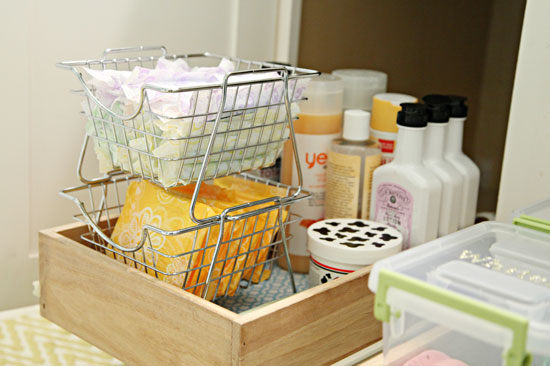 IHeart Organizing: UHeart Organizing: Small Bathroom Storage Solutions