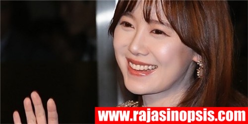 3 Artis Korea Ini Diketahui Bisa Menyutradarai Film 3 Artis Korea Ini Diketahui Bisa Menyutradarai Film