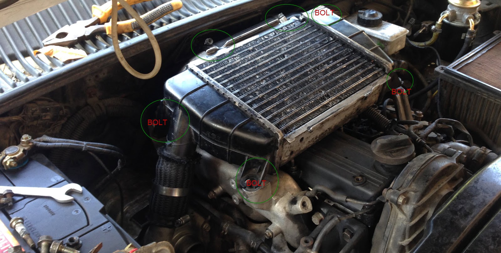 Cleaning Kia Sportage Turbo Intercooler and Intro about Oil Catch Can