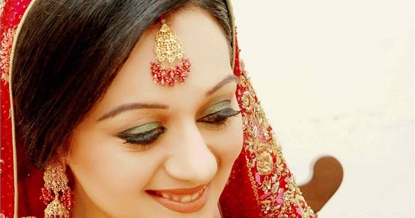 Tips to Apply Bridal Makeup At Home