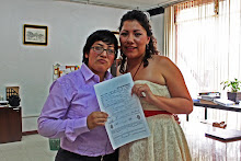 Las ganadoras del concurso Cuéntanos tu historia de Amor y Adversidad se casaron en México DF.