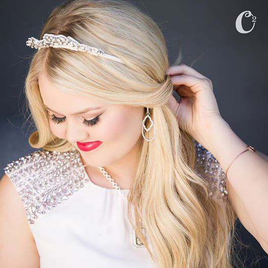 Give the Gift of Sparkle This Year with Origami Owl Jewelry