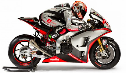 Tampilan Motor Aprilia di Ajang MotoGp 2015 Terbaru Tampilan Motor Aprilia di Ajang MotoGp 2015 Terbaru