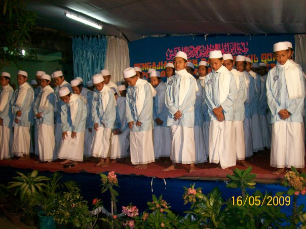 Pondok Pesantren Al Anwar Mranggen Maret 2011