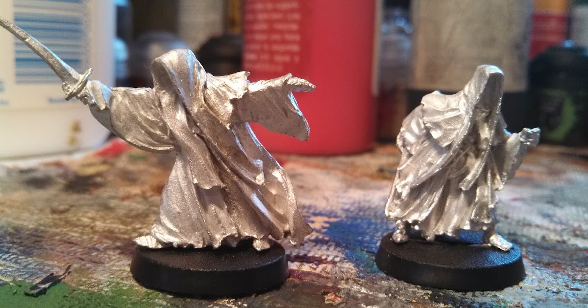 Painting Middle Earth Ringwraiths on fire
