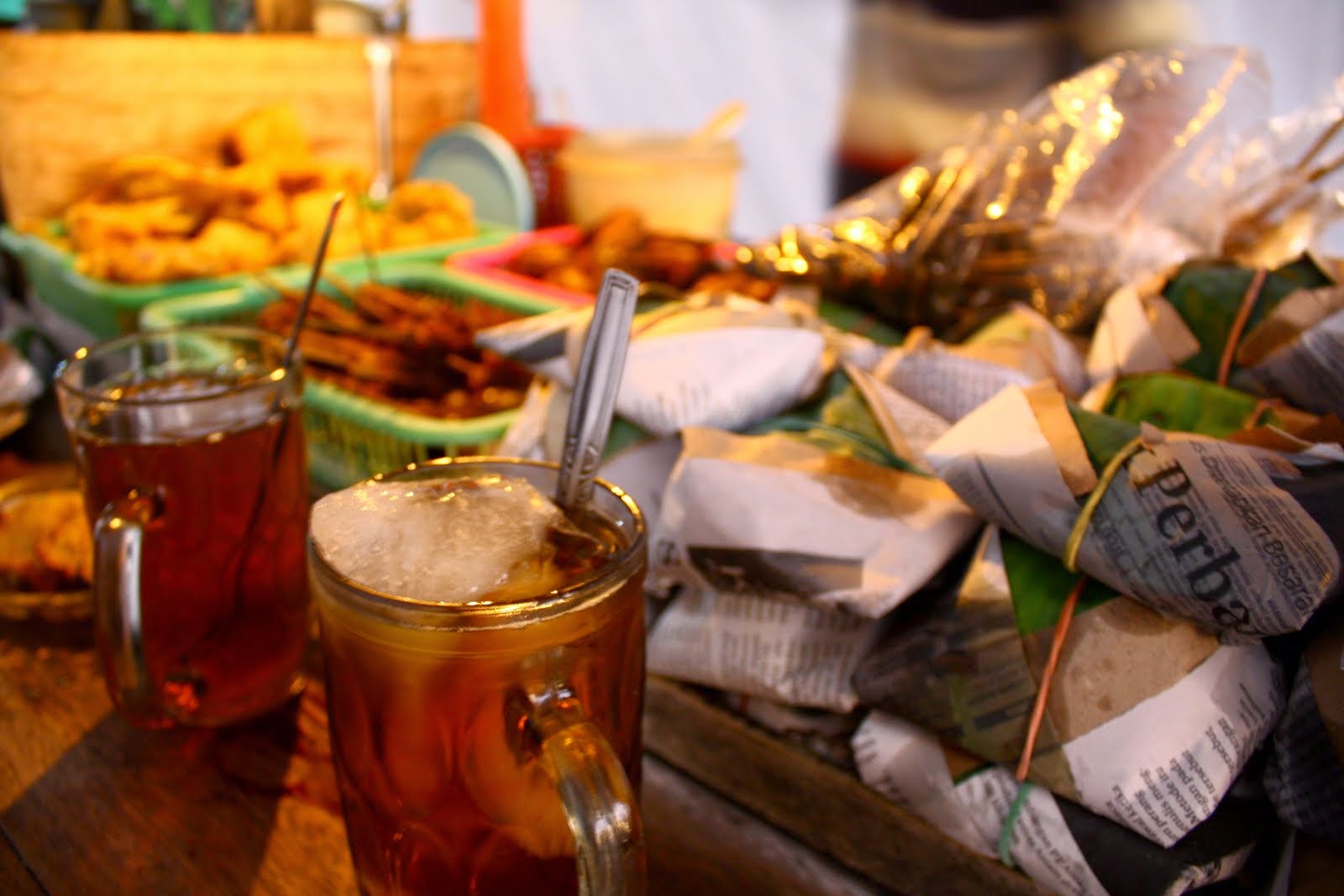Angkringan 5 Makanan yang Paling Dicari Anak Kost Saat Kelaparan Di Malam Hari