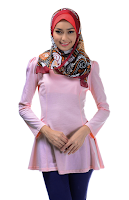 Model dress blouse muslim