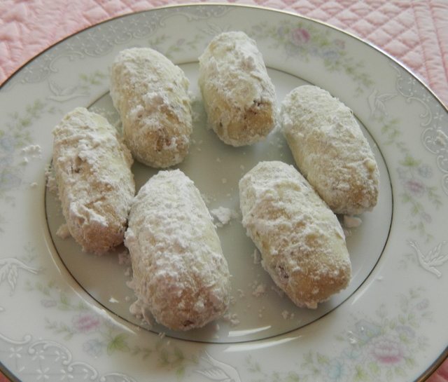 Mimi's Magic Apron Lady Finger Cookies!