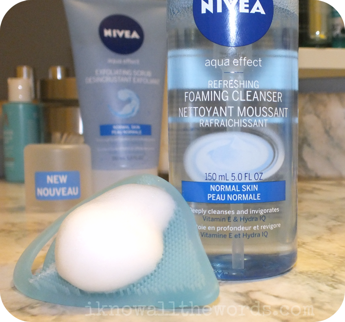 Nivea Aqua Effect Refreshing Foaming Cleanser