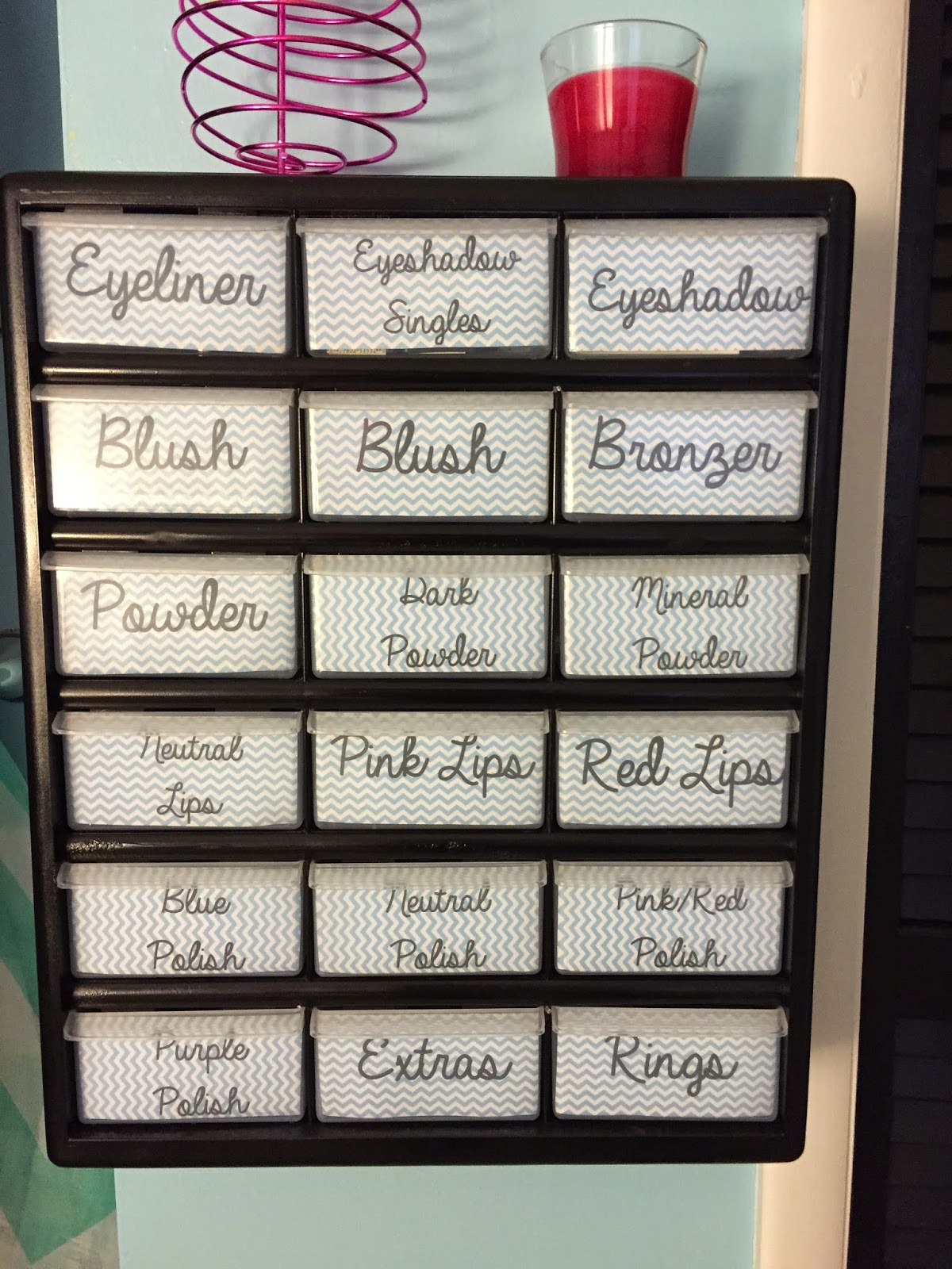 Misscalcul8 Organizing Your Accessories
