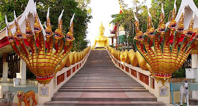 Wat Khao Prayai