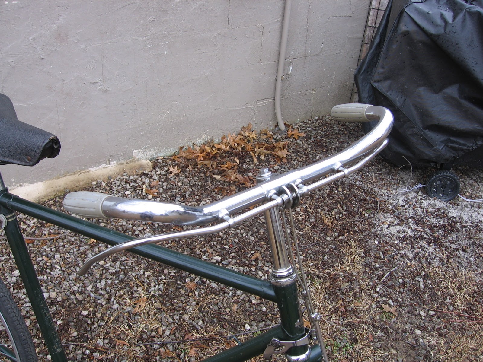The Bike Shed Cleaning Rusty Handle Bars Raleigh Dawn Tourist
