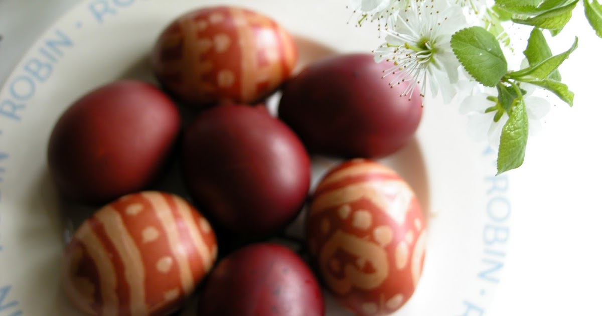 happy to make How to decorate Easter Eggs using wax and onion skins 2 methods