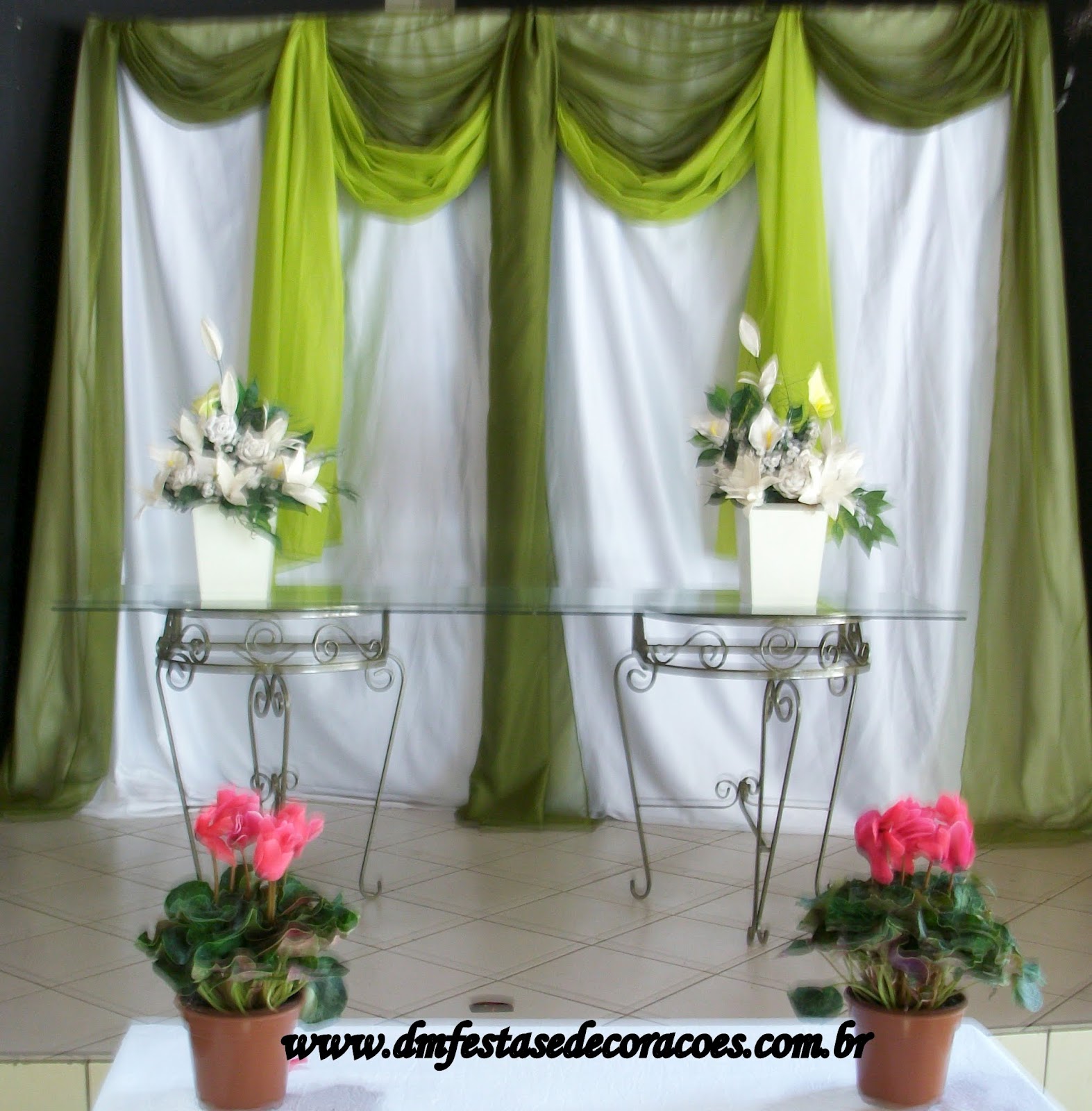 Dm festas e decorações Painel de casamento verde musgo ,verde Dm festas e decorações Painel de casamento verde musgo ,verde