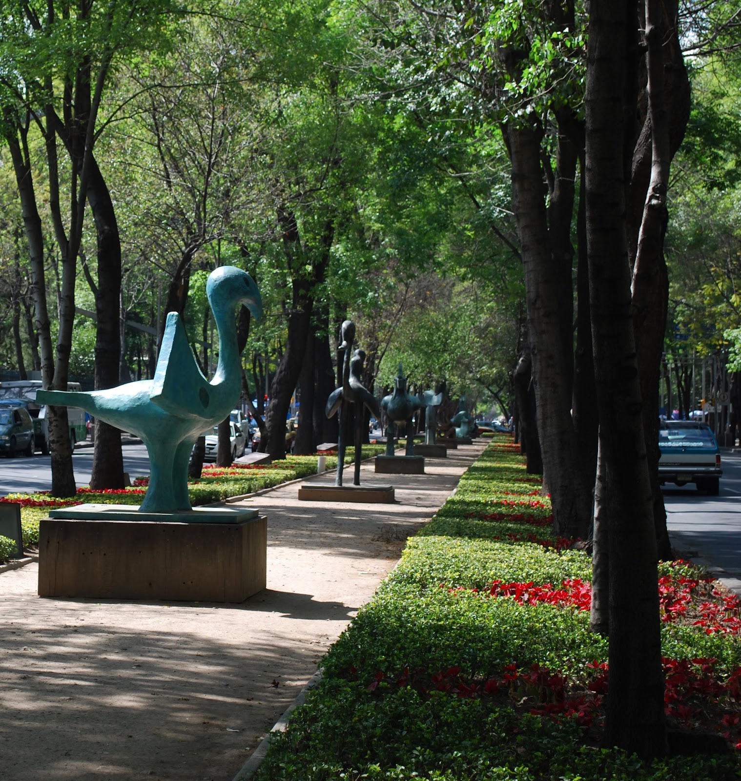 Unveiling Claudia Sherman: Mexico City'S Unexpected Leader - 70vqwwx
