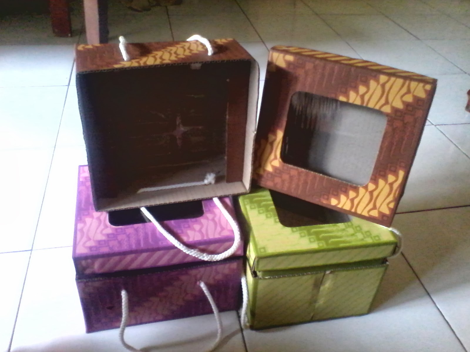 Jual boks makanan praktis n elegan untuk acara hajatan dll JUal karton