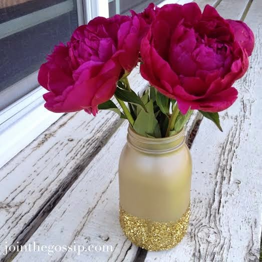 DIY Glitter Mason Jar Vase