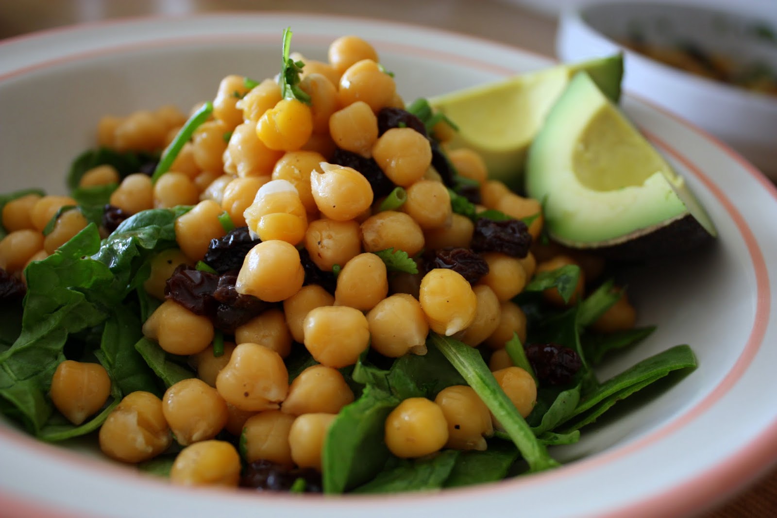we eat. happy. garbanzo bean & raisin salad.