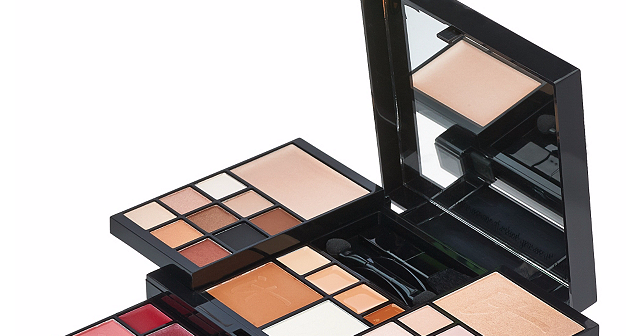 the it cosmetics most wished for holiday palette is here the