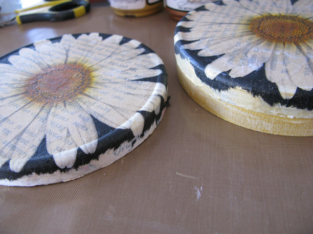 A Laughing Cow Christmas by Sharon Tomlinson