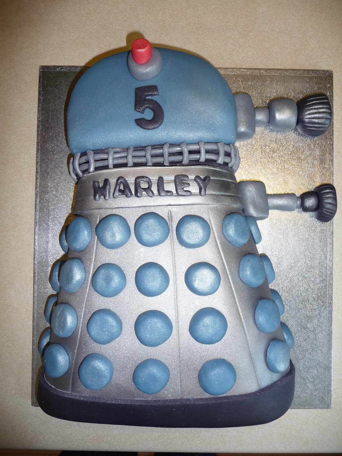 Dalek Cake